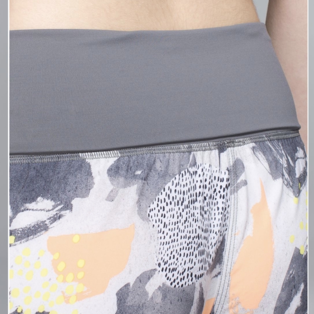Lululemon Om Pant Mini Art Pop White Multi / Slate - Picture 6 of 11
